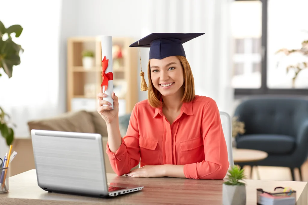 Scholarships for Online Students